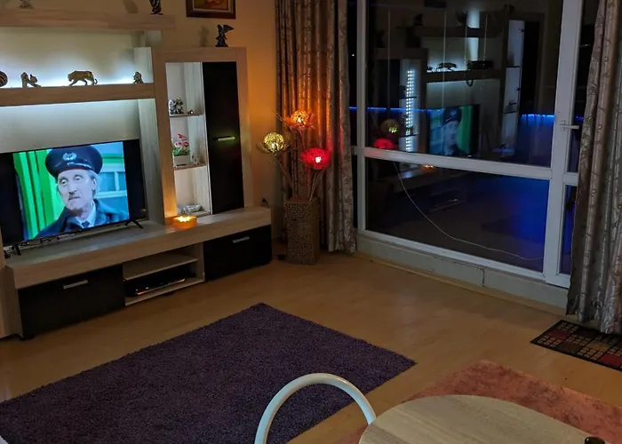 公寓 Homely Bulgarian Apartment 1 Bed *