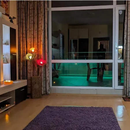 Sunny Serenity Apartment *